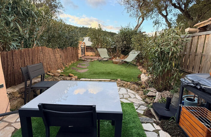 Appartement à vendre 2 pièces LES ISSAMBRES (83) VUE MER — photo 4