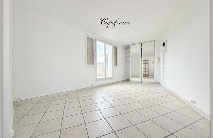 Appartement à vendre 1 pièce avec terrasse — photo 4