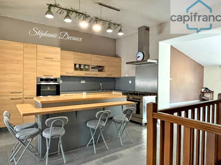   EXCLUSIVITÉ – Maison semi-mitoyenne 228 m2 -13 pièces -avec possibilité de semi plain-pied ou local professionnel – Jardin – Centre-ville d'Hirson (02500) — photo 1