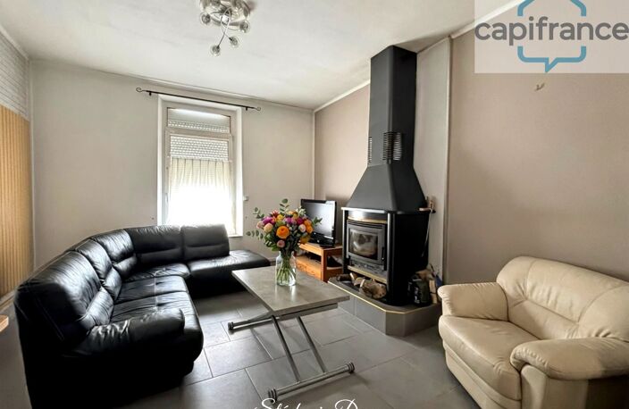 🌿 EXCLUSIVITÉ – Maison semi-mitoyenne 228 m2 -13 pièces -avec possibilité de semi plain-pied ou local professionnel – Jardin – Centre-ville d'Hirson (02500) — photo 2