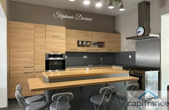 🌿 EXCLUSIVITÉ – Maison semi-mitoyenne 228 m2 -13 pièces -avec possibilité de semi plain-pied ou local professionnel – Jardin – Centre-ville d'Hirson (02500) — photo 3