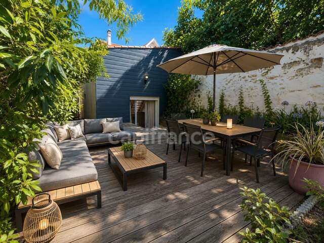 Appartement à vendre 2 pièces ROYAN (17) - Jardin - Terrasse — photo du bien