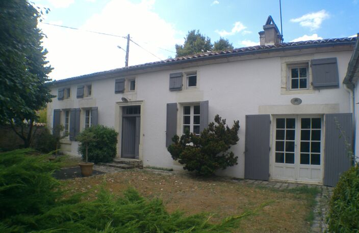 COGNAC - A Vendre Maison de Caractère SAINT BRICE — photo 3