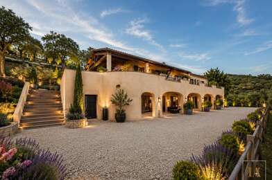 Maison 12 pièces 2730000 €
