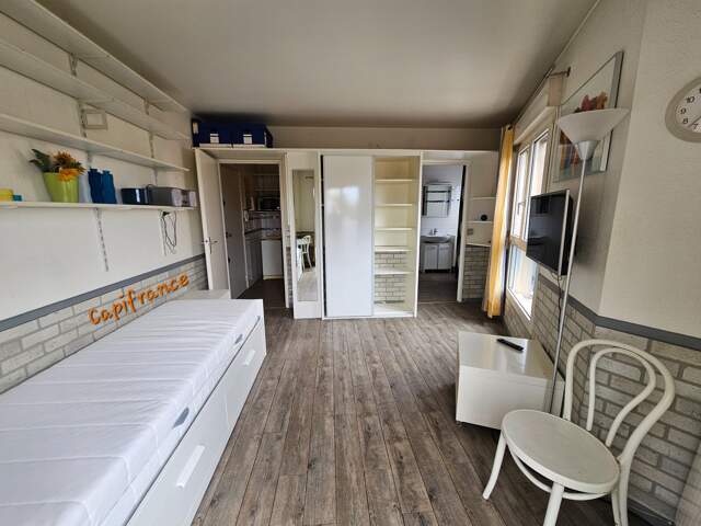 Appartement dans une Résidence proche Gare RER B — photo du bien