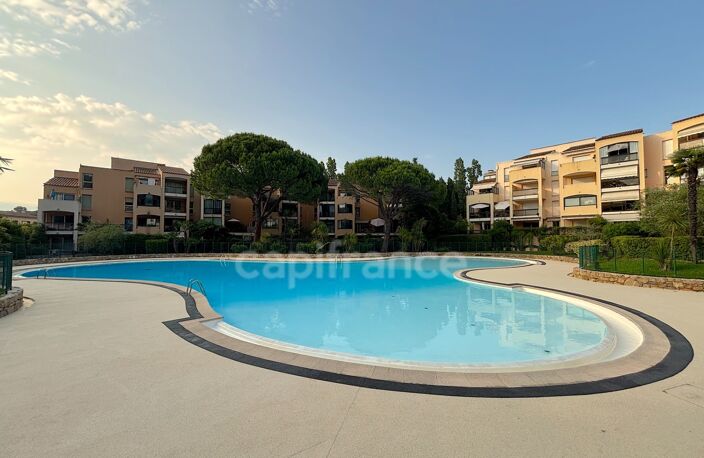 Appartement à vendre 2 pièces MOUGINS (06) — photo 2