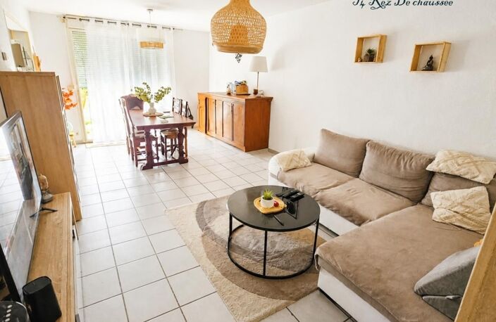 Immeuble de 3 appartements avec garages et jardins — photo 2