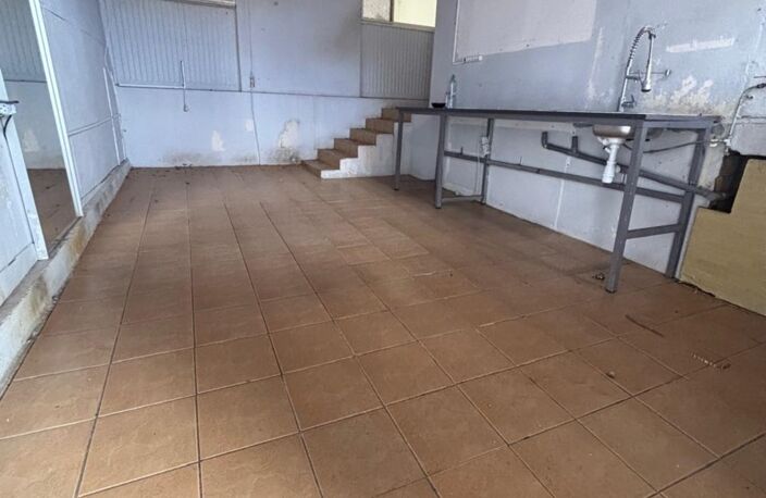 Maison à vendre 3 pièces SAINT DENIS (974) — photo 2