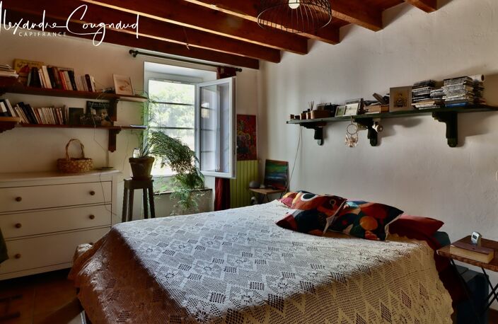 Soual (81) — Corps de ferme 187 m², 6 chambres, dépendances 440 m², terrain 9 800 m² — photo 5