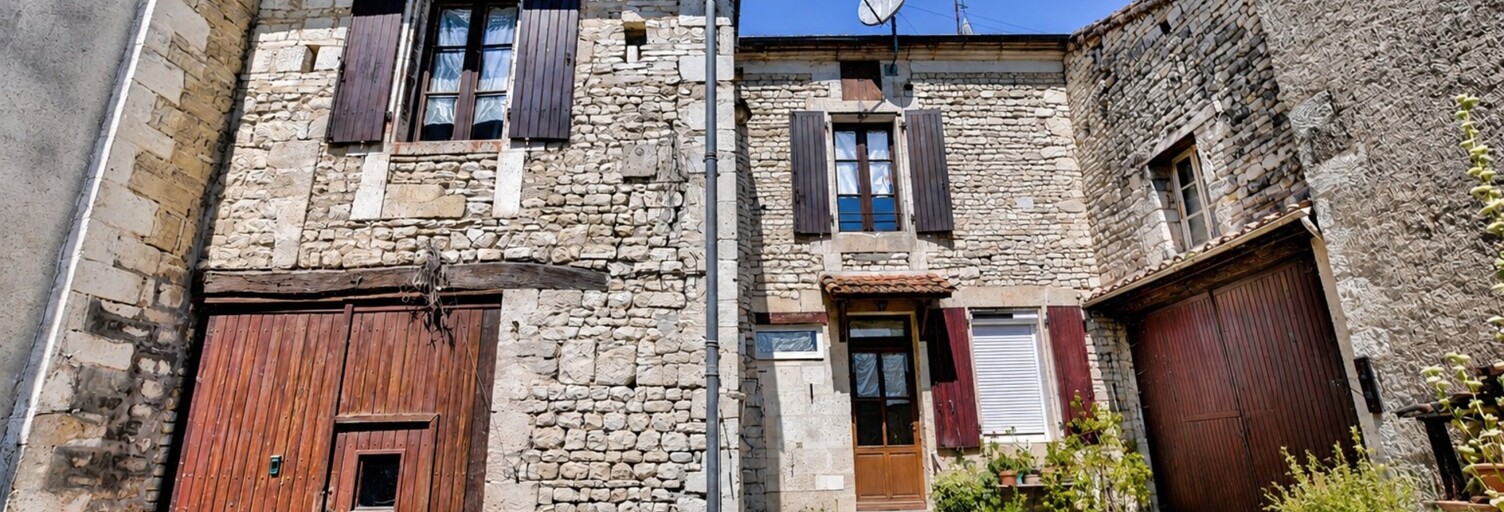 Maison 5 Pièces 100 m² à vendre à Saint-Amant-de-Boixe (16330)