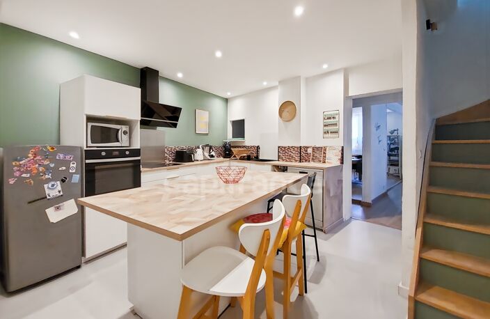 Appartement à vendre 5 pièces VILLENEUVE LES AVIGNON (30) — photo 4