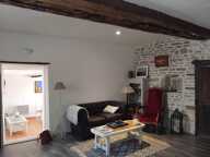 Maison située en campagne — photo 2