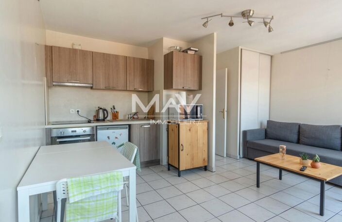 T2 — photo 2