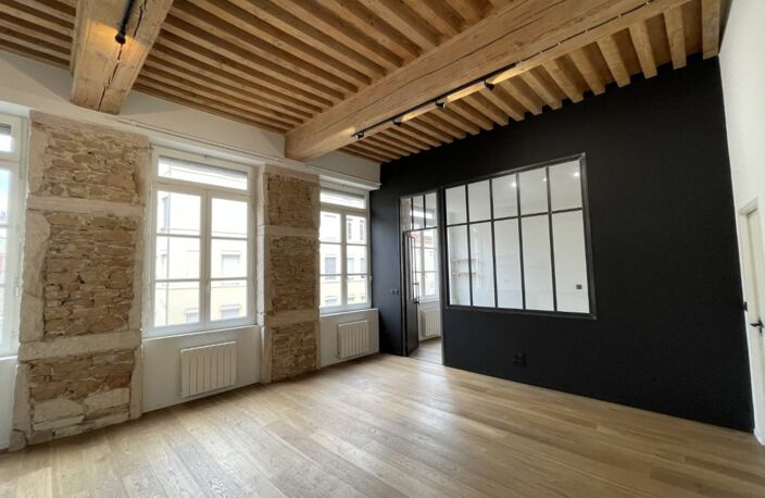 T2 — photo 2