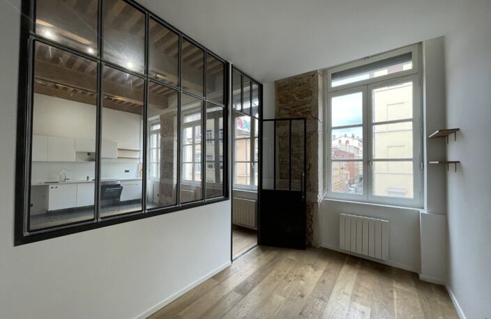 T2 — photo 3