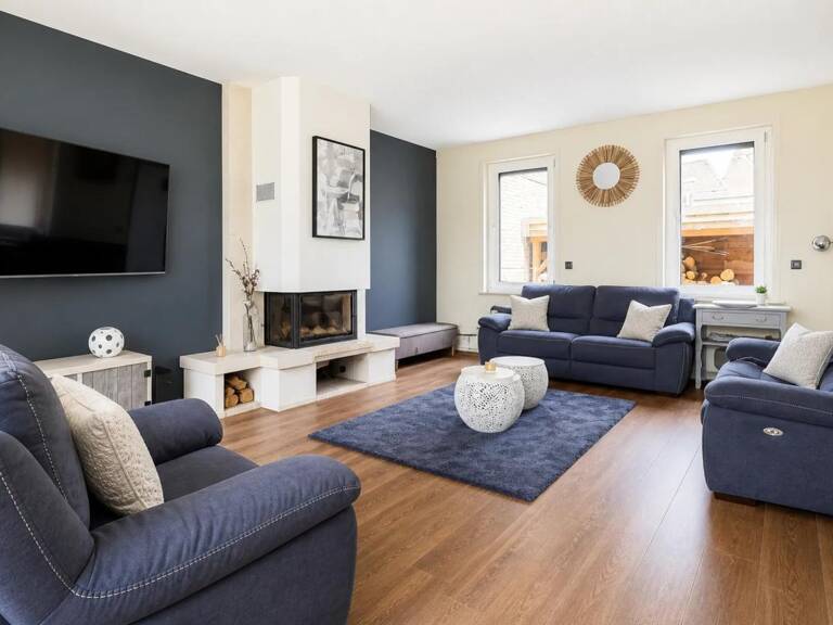 ANICHE - MAISON DE MAÎTRE DE 237 M² AVEC PISCINE, SPA & SAUNA — photo 1