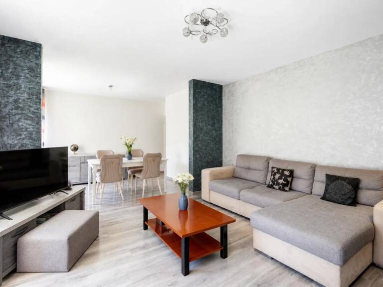Appartement de 4 pièces de 98 m² à Villeurbanne — photo 1