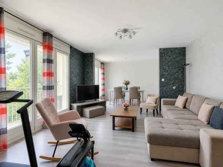 Appartement de 4 pièces de 98 m² à Villeurbanne — photo 1