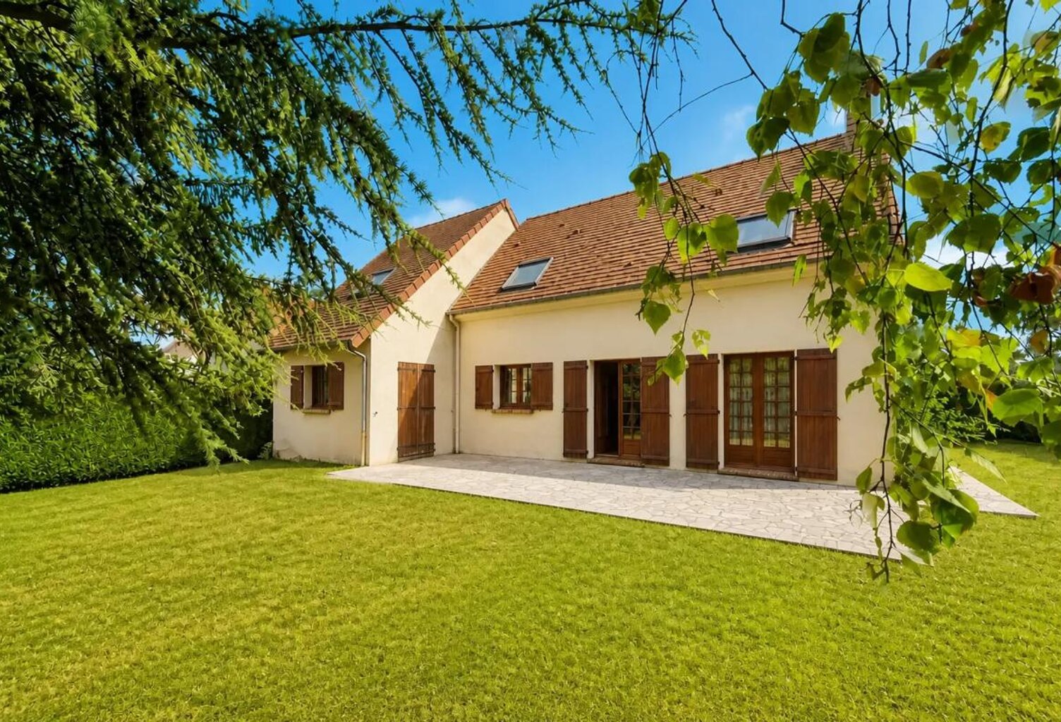 Maison de 7 pièces de 185 m² à Garancières — photo 1