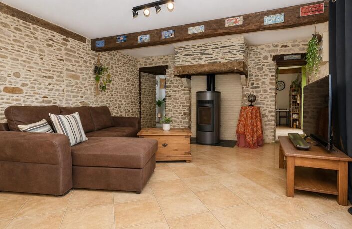 Maison de 194 m2 - 5 pièces - Martigné-Ferchaud — photo 5
