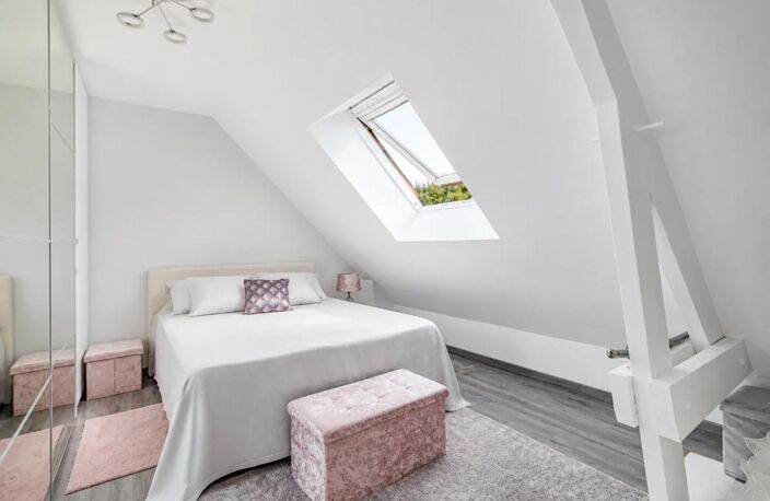 Maison entièrement rénovée de 105,33 m² avec jardin, sous-sol — photo 4