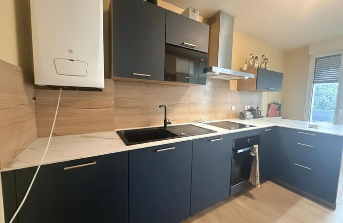 Appartement T3 Bis de 80,5 m² à Clermont-Ferrand — photo 2