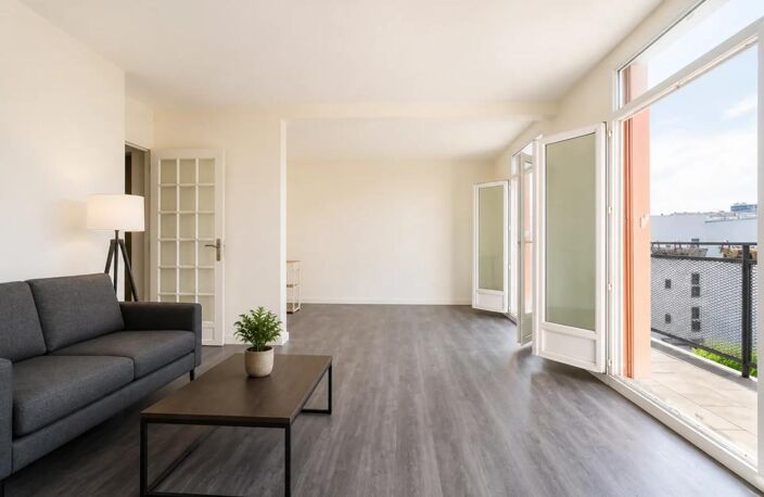 Appartement de 3 pièces de 71 m² à Rosny-sous-Bois — photo 2