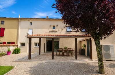 Maison de 6 pièces de 192 m² à Mornac — photo du bien