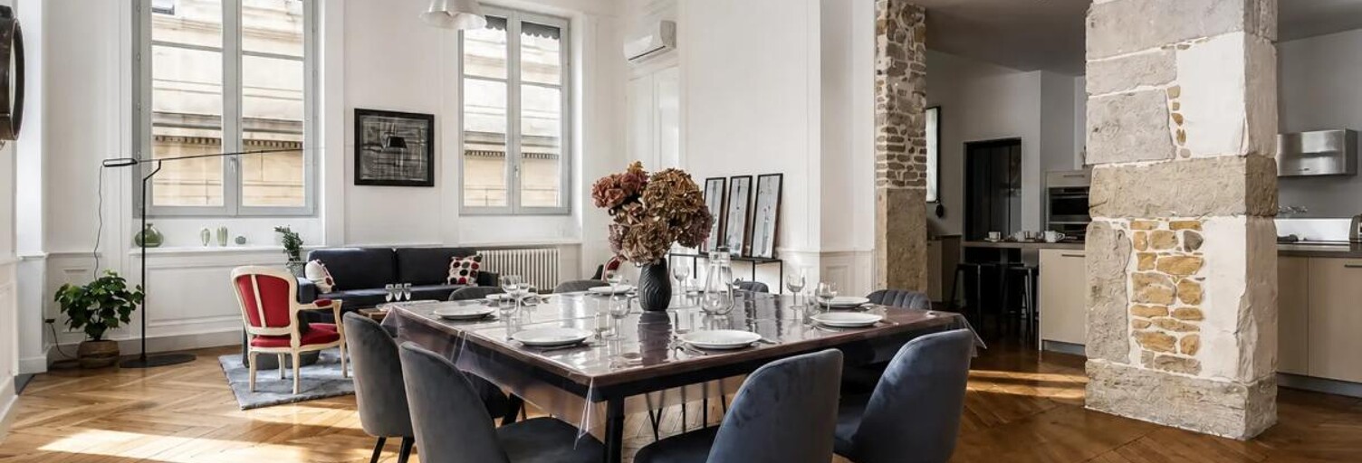 Appartement 7 Pièces 231 m² à vendre à Lyon 1 (69001)