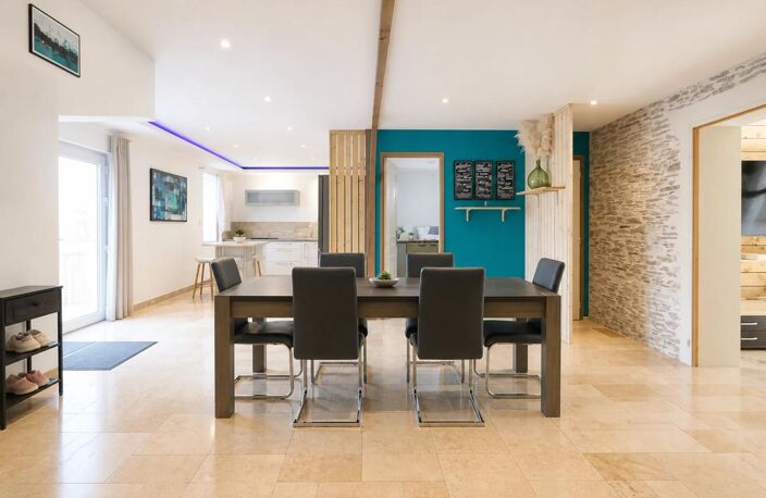 Maison de 10 pièces de 158.3 m² à Le Pin,  terrain de 2870 m² — photo 2