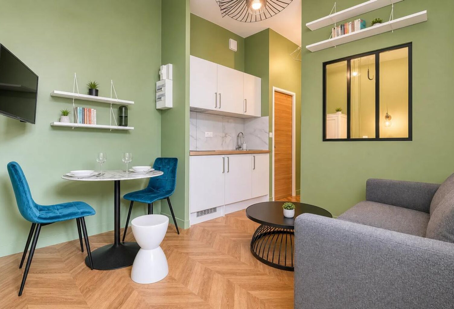 NANTERRE – ENSEMBLE DE DEUX T1 BIS RÉNOVÉS — photo 1