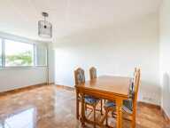 Appartement de 4 pièces de 64 m² situé à Versailles — photo 2