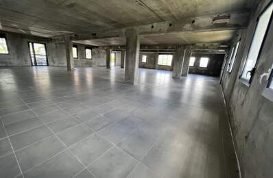 BUREAU DE 410m² — photo du bien