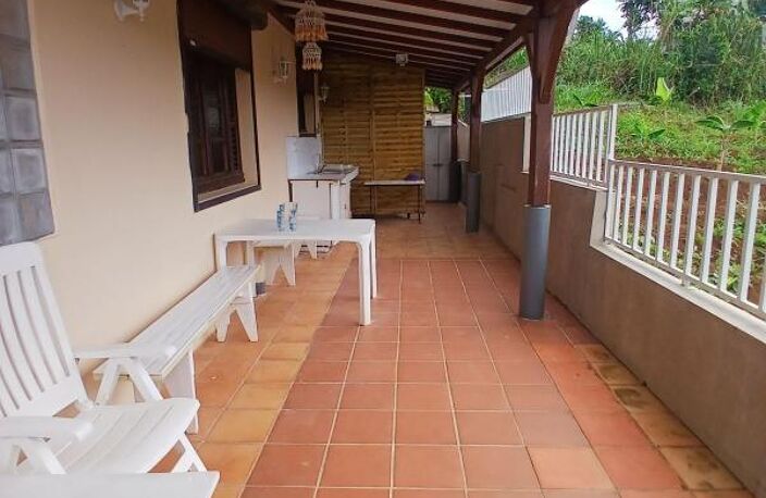 Bas de villa T4 meublé — photo 2