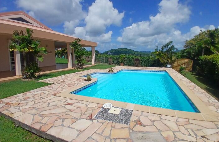 Maison T4 avec piscine à louer — photo 2