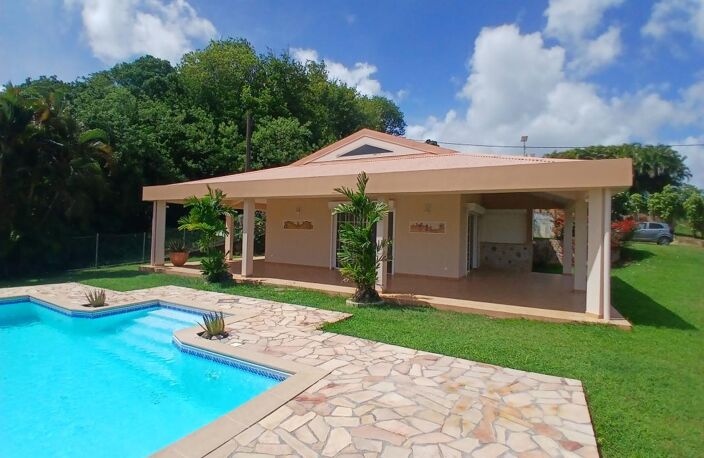 Maison T4 avec piscine à louer — photo 3