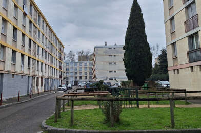 Appartement 3 pièces 534 €