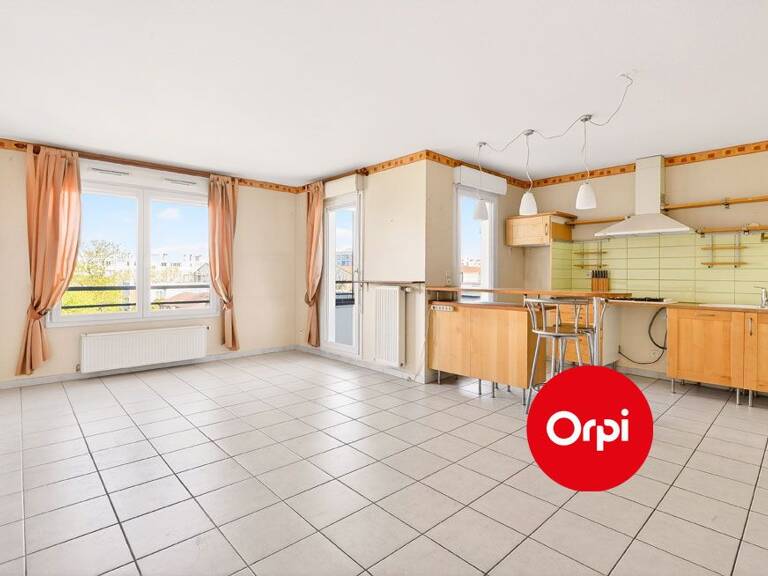 À Vendre - Saint Priest Centre Ville - Appartement type 3 - 2 chambres - 71m2 - stationnement — photo 1
