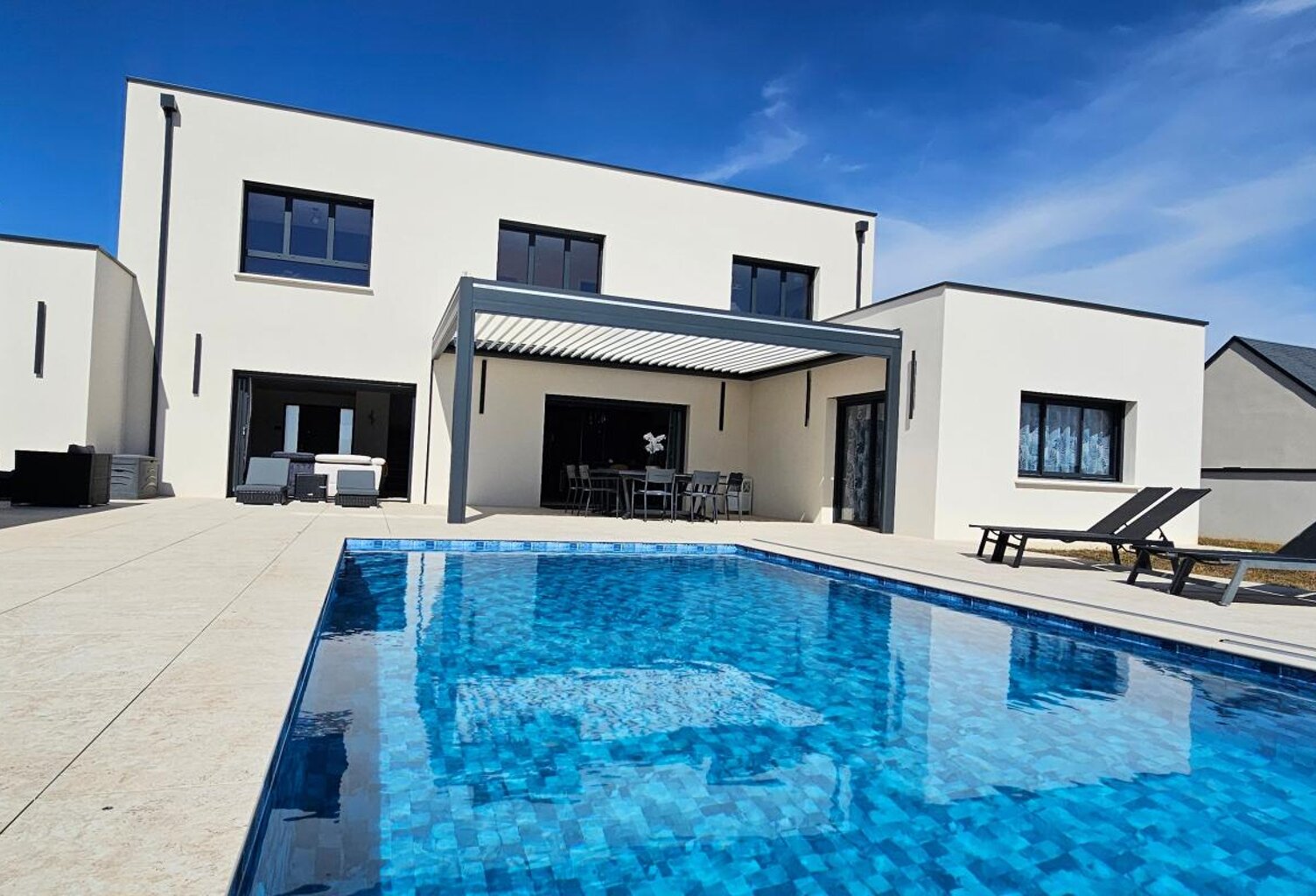Maison d'architecte À Vendre — photo 1