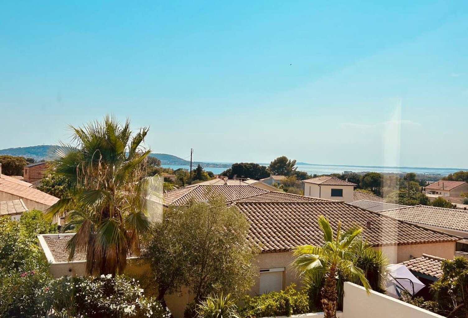 Exclusivité ORPI : Villa de Prestige avec Vue Panoramique — photo 1