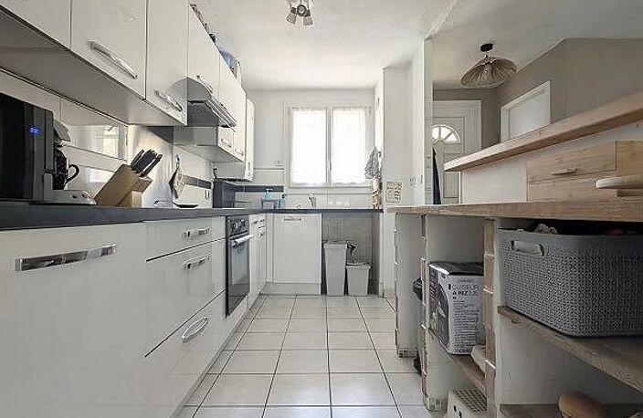 Vente maison 4 pièces 100 m² Istres (13800) — photo 5