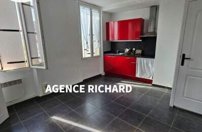 À Louer OLLIOULES CENTRE appartement de TYPE 2 — photo du bien