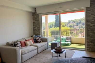 Appartement 3 pièces 252000 €