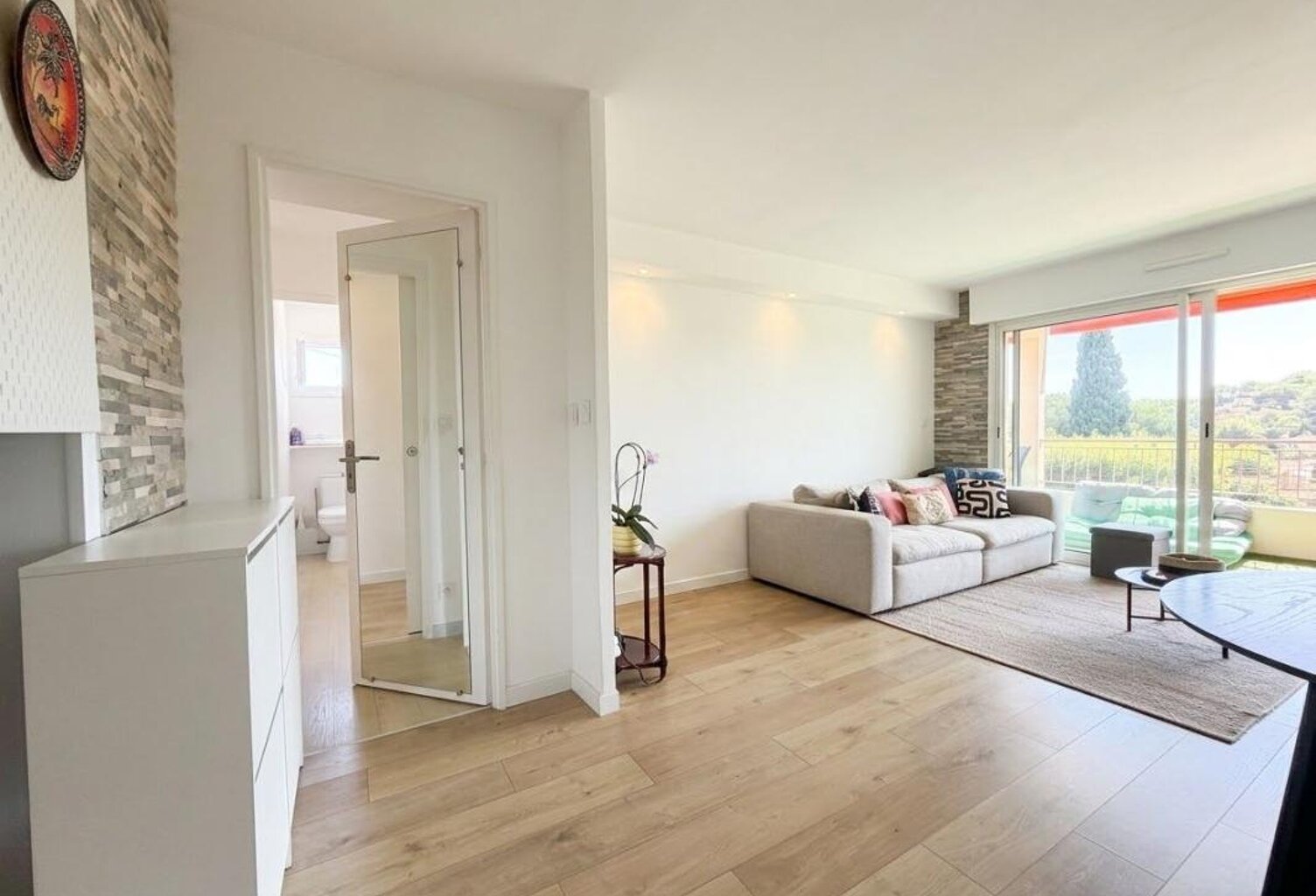 Superbe T3 rénové au calme absolu — photo 1