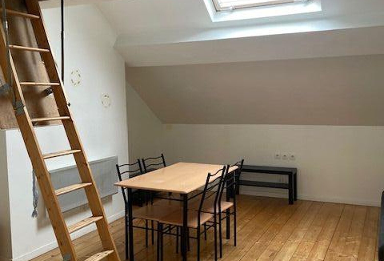 Appartement À Vendre — photo 1