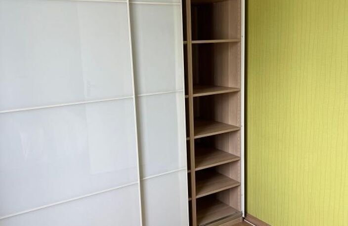 APLEMONT - APPARTEMENT MEUBLÉ 3 PIECES — photo 4