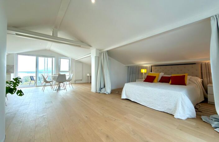 Appartement loft meublé avec vue lac — photo 5