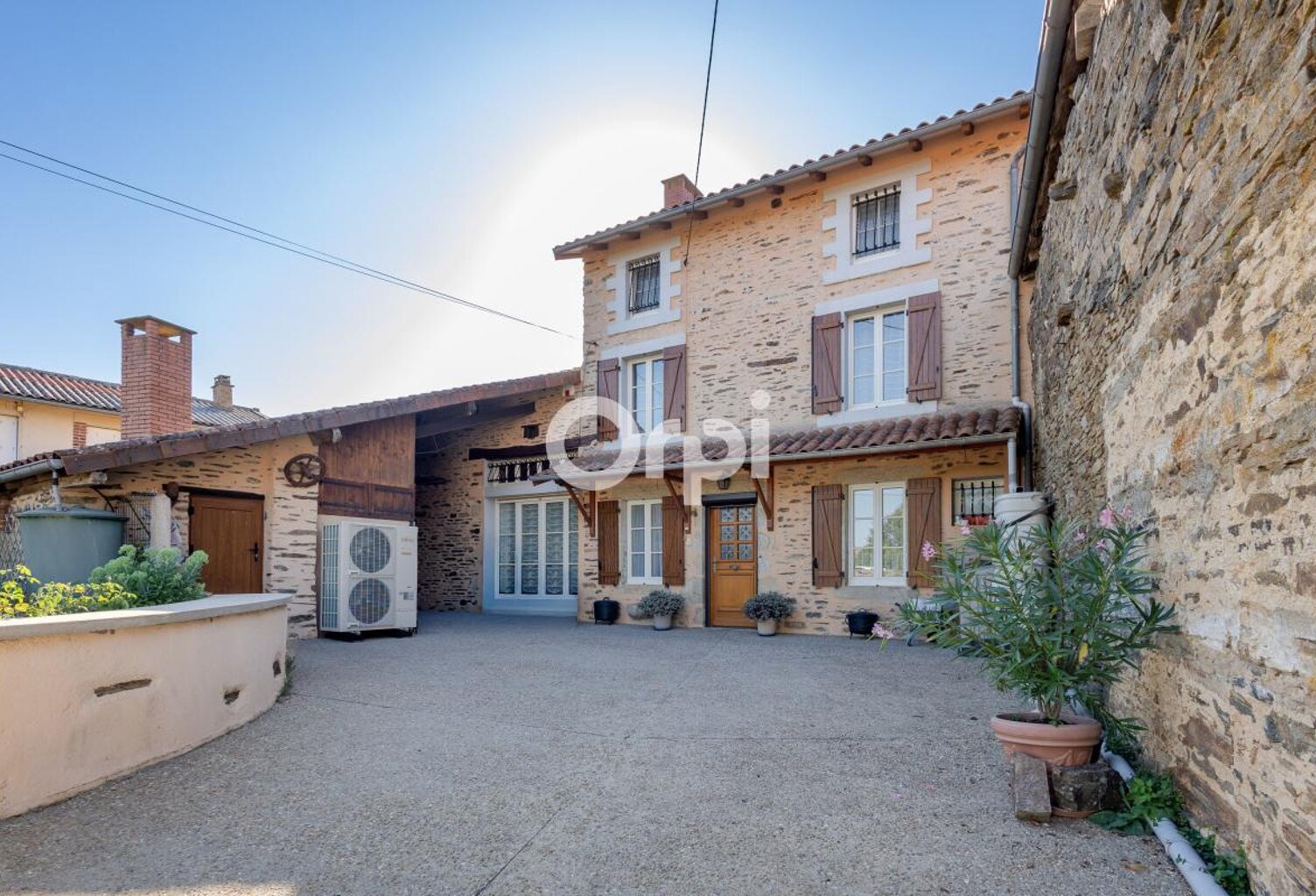 🏡 Charmante maison en pierres avec jardin et garage – Cussac — photo 1