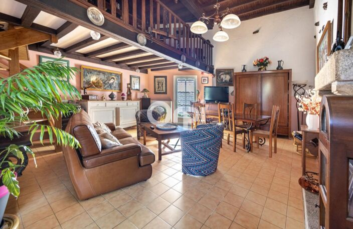 🏡 Charmante maison en pierres avec jardin et garage – Cussac — photo 3