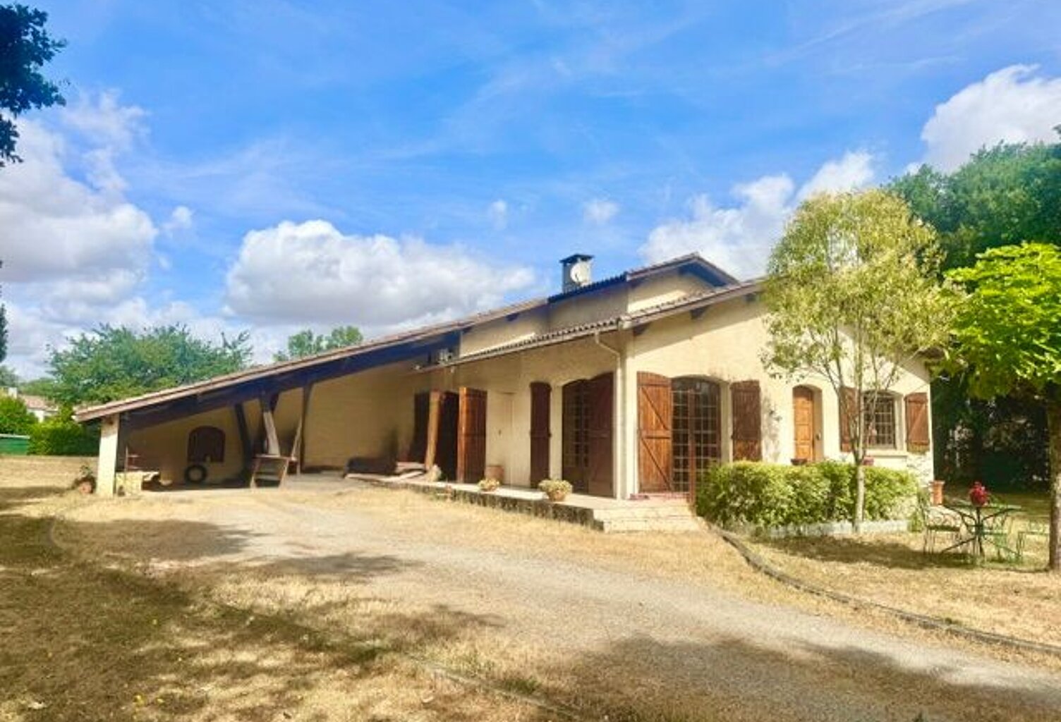 Maison À Vendre — photo 1